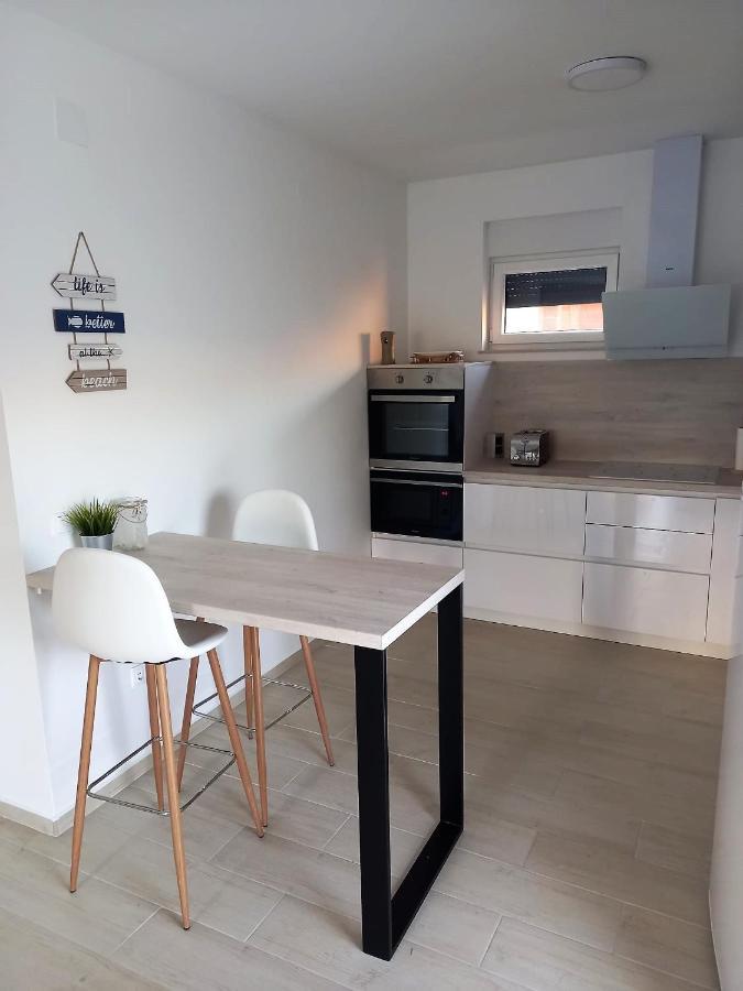 Apartment Nana Pag
