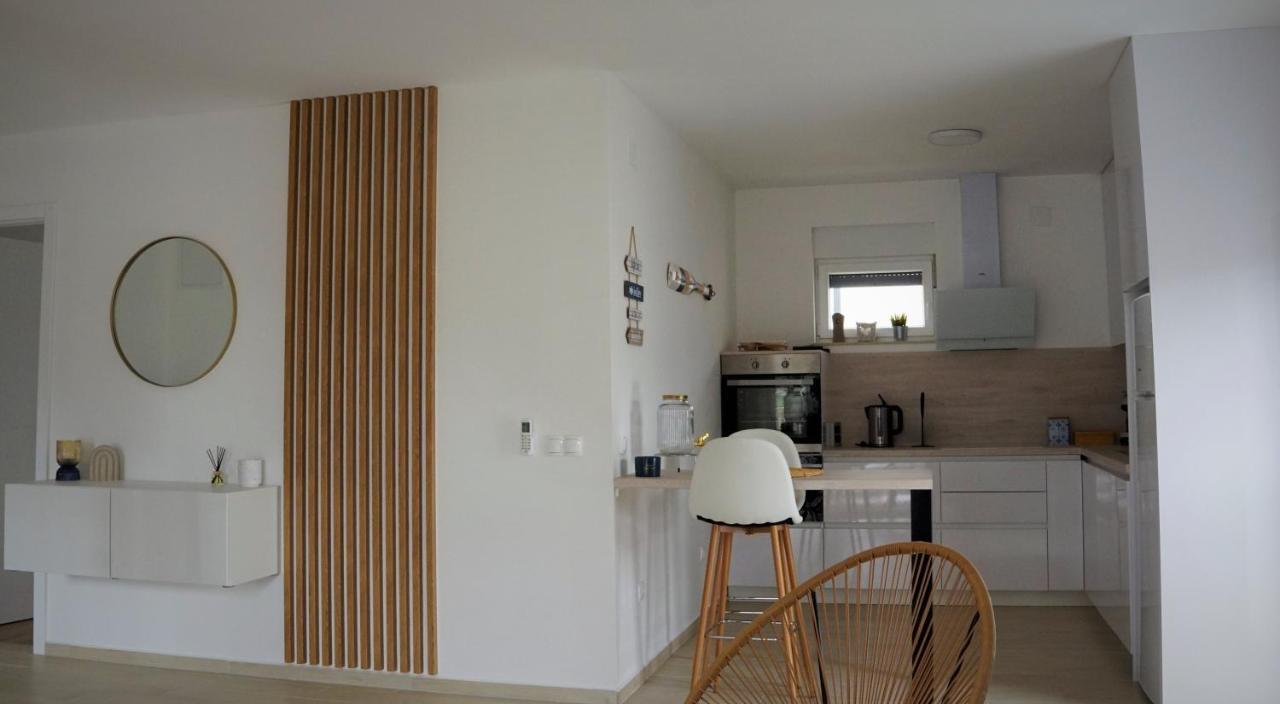 Nana Pag Apartment